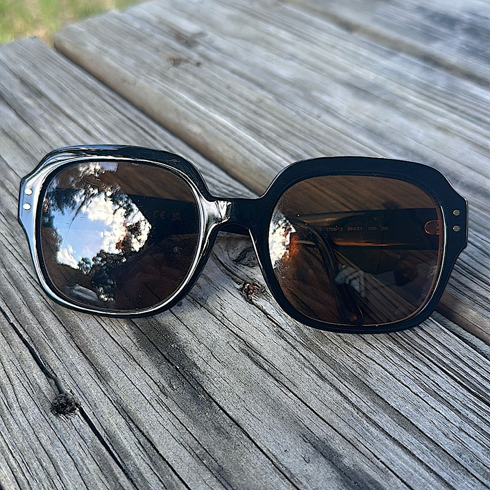 TORY BURCH